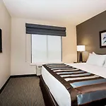Wingate By Wyndham Denver Airport